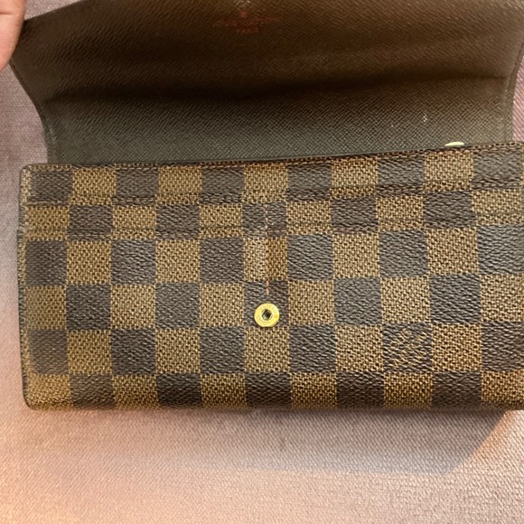 Louis Vuitton Damier Ebene Canvas Long Wallet - Picture 5 of 13